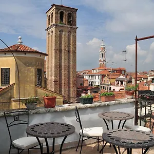 https://bb-la-terrazza-dei-miracoli.hotelinveneto.com