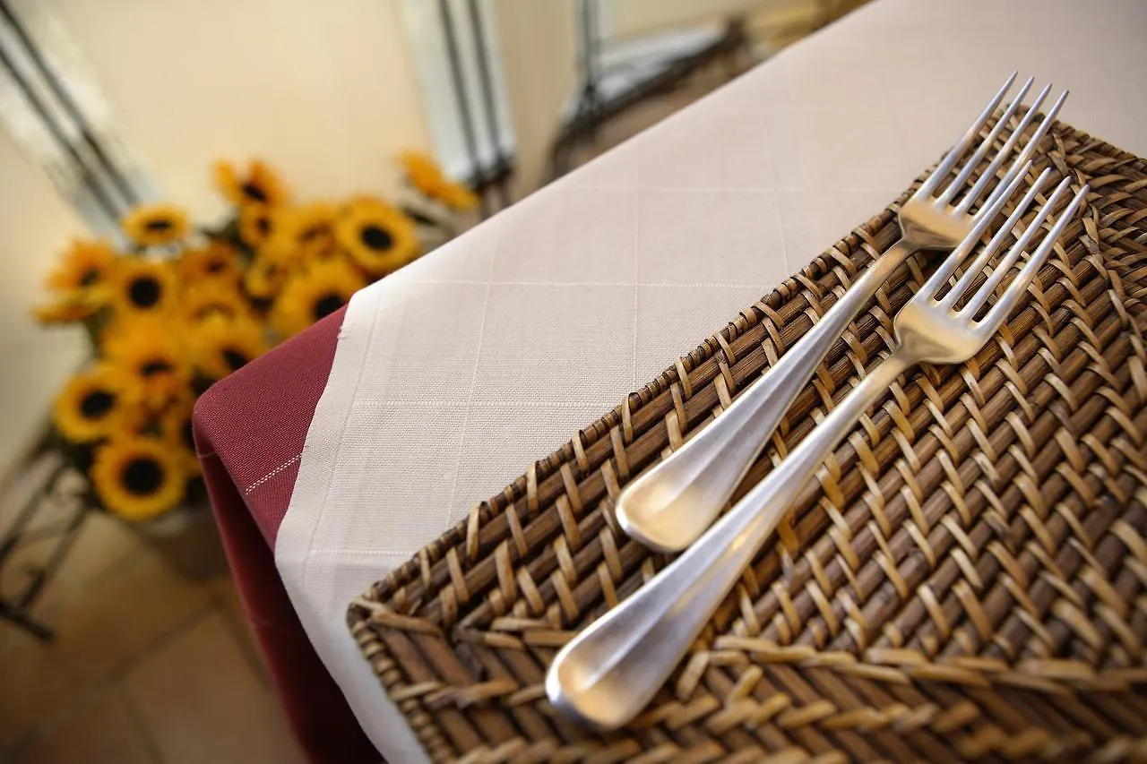 Osteria I'Casolare Otel San Giovanni Valdarno İtalya